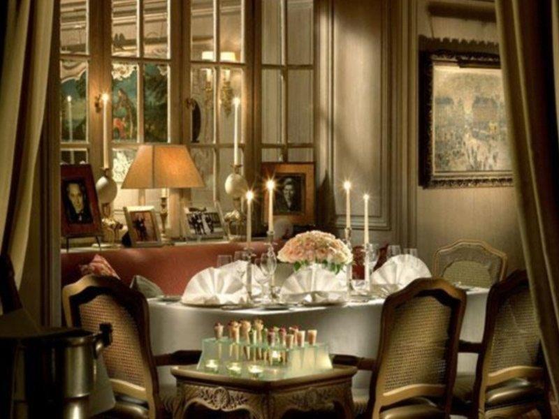 Hotel Koenigshof Мюнхен Ресторант снимка